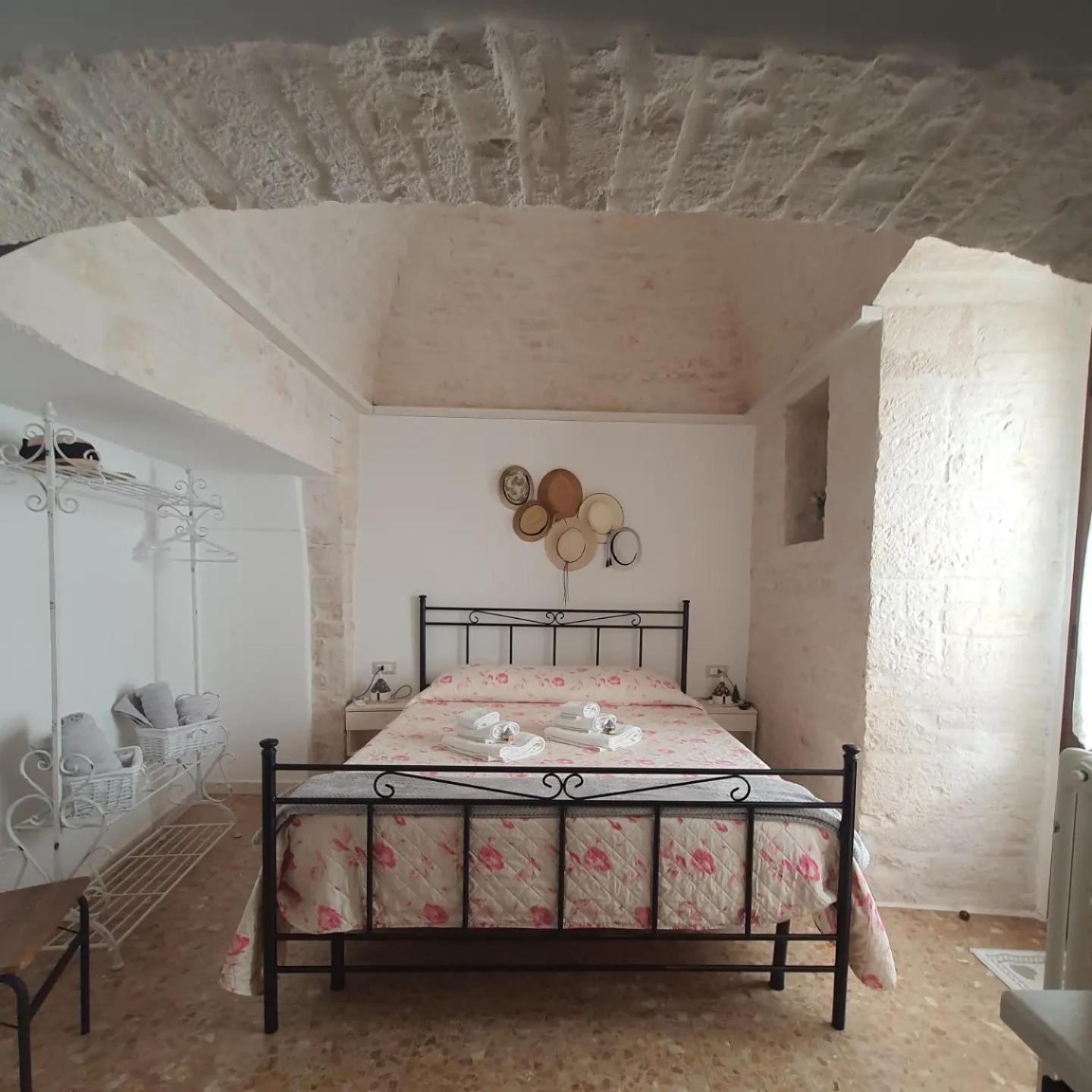 La Casetta Di Zia Giuseppina 阿尔贝罗贝洛 外观 照片